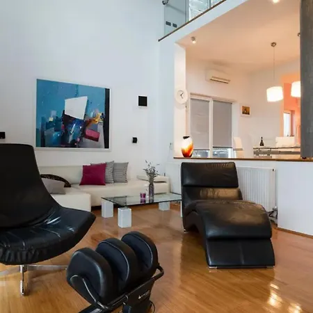 아파트 Neva Luxury With Private Pool 풀라
